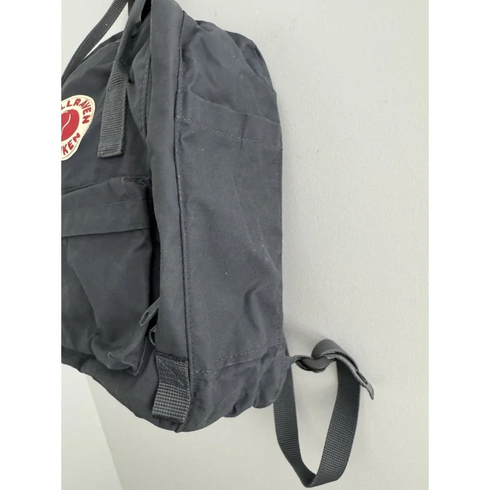 Fjallraven Kanken‎ Backpack, Light Gray Bag Laptop Hiking Outdoor School